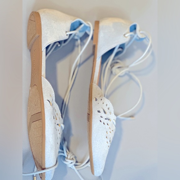 NWOT Christian Siriano Blue Suede Flats! - Picture 9 of 9